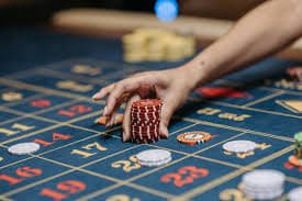 Classic table game atmosphere introducing the 222bet apk guide for Bangladesh users